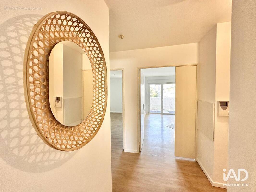 Photo 1 - Appartement à EVRY