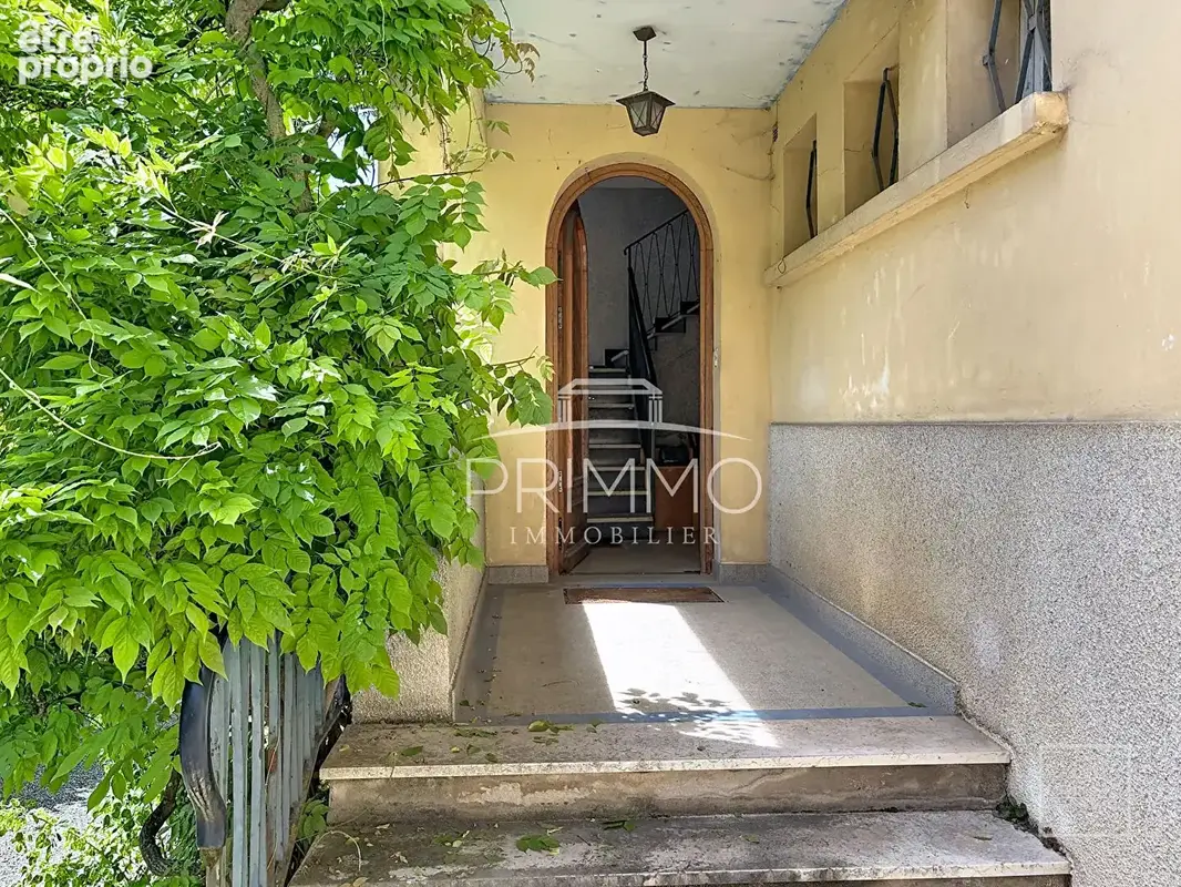 Saint Cyr Au Mont D'Or, maison de 264m² + 210m² utiles sur terrain de 1600m² - photo 6