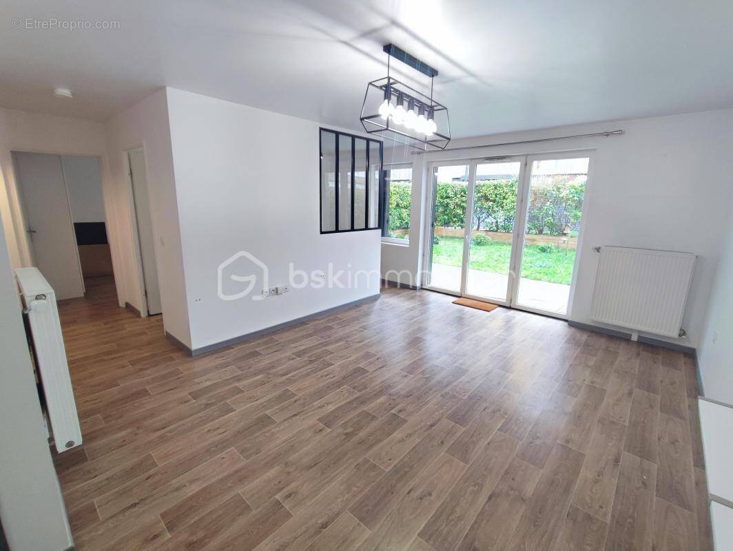 Appartement à CHAMPS-SUR-MARNE