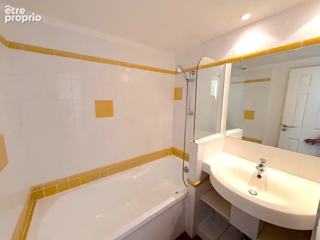 Appartement T3 avec terrasse à vendre au golf de Gujan-Mestras dans résidence avec piscine - photo 11