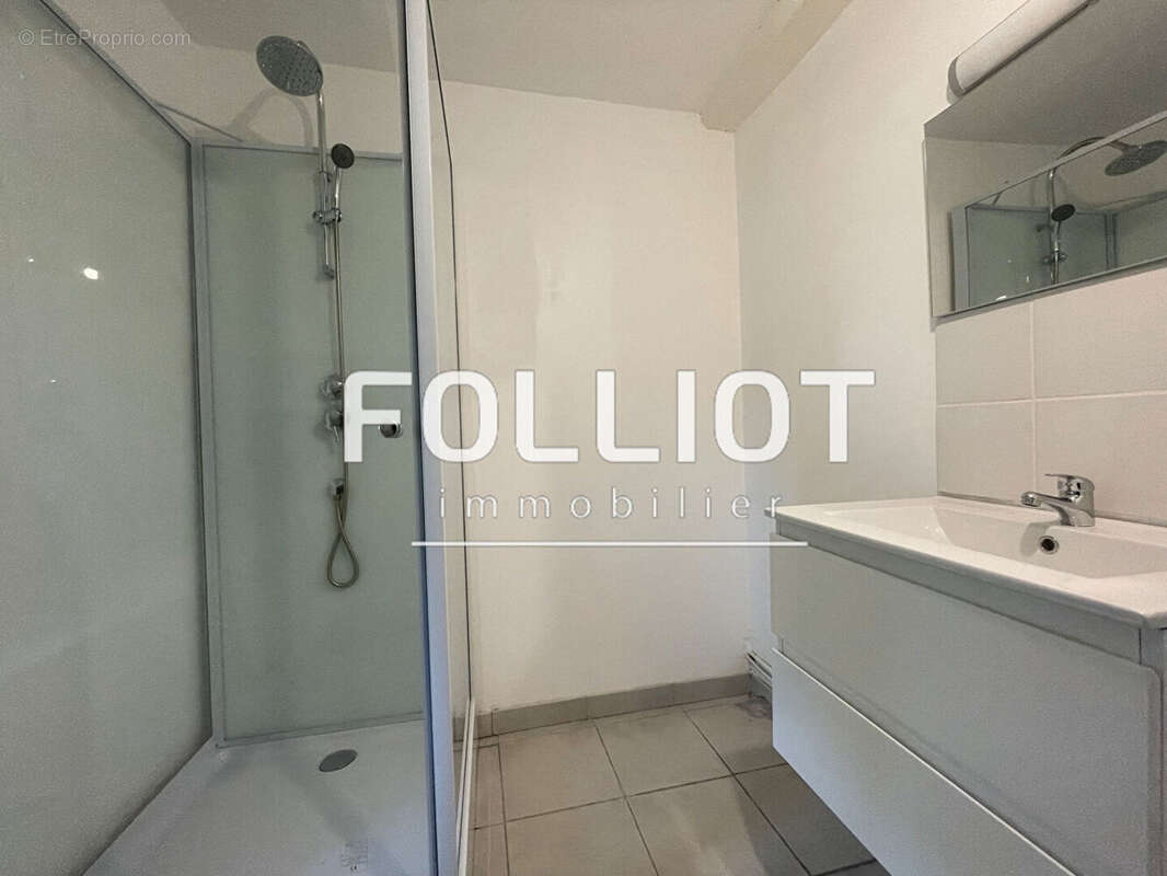 Idéal investisseur ou primo-accédant - A vendre -Roncey - photo 4