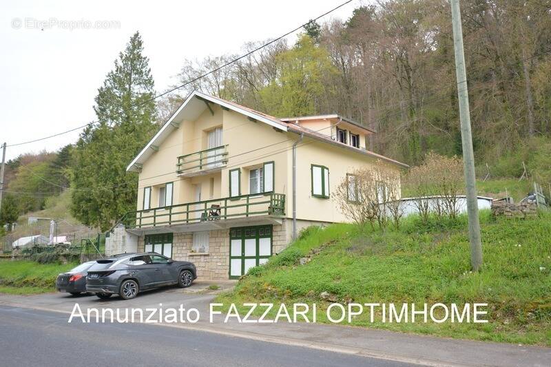 Maison à DUN-SUR-MEUSE