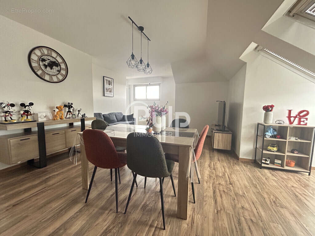 Appartement à HENIN-BEAUMONT