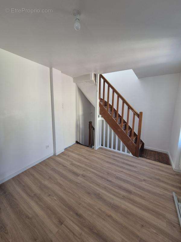 Maison à SAINT-AUBIN-DU-CORMIER