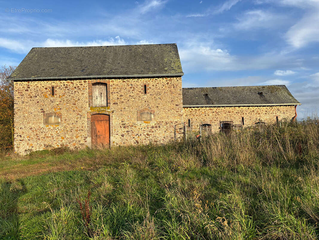 Maison à CHATEAU-GONTIER