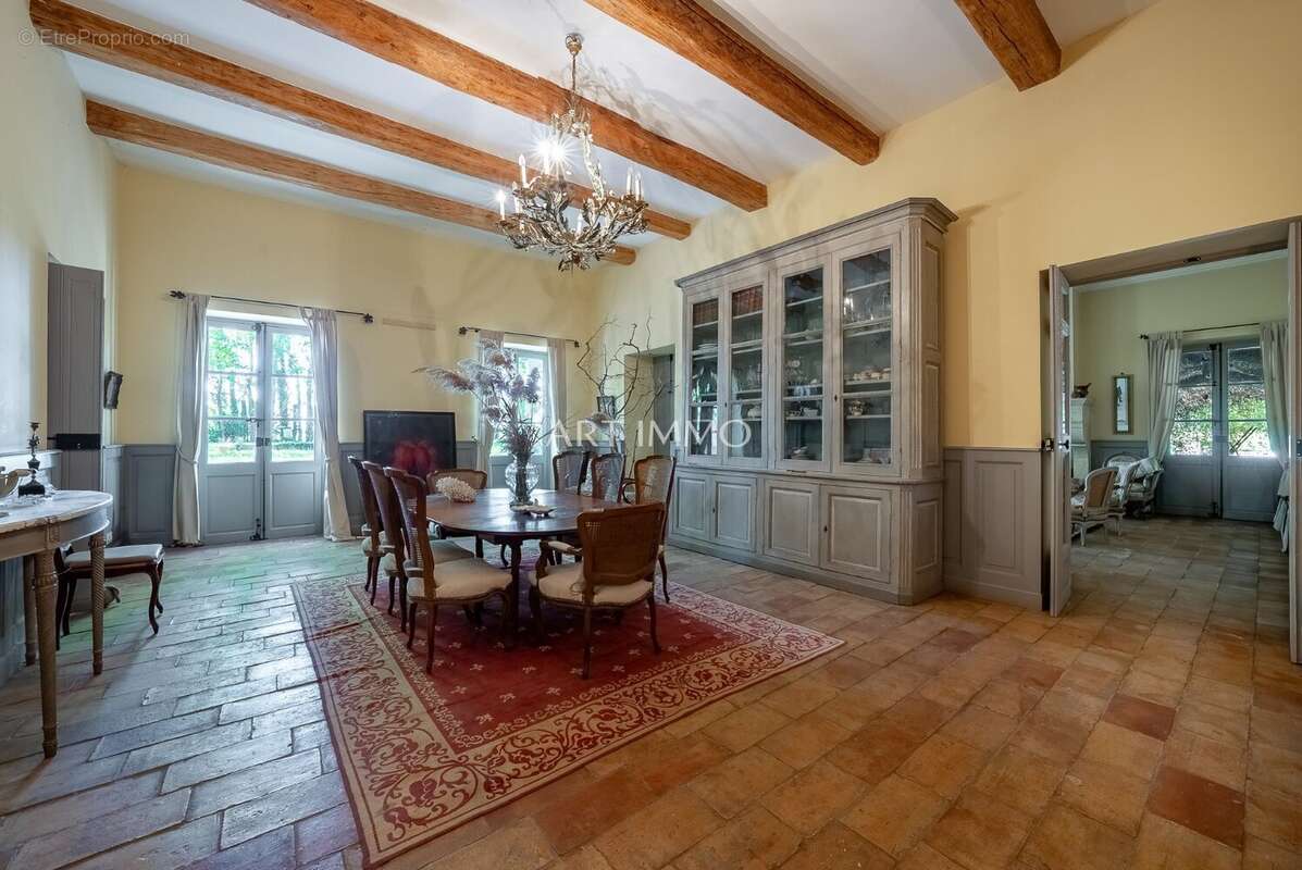 Maison à SARRIANS