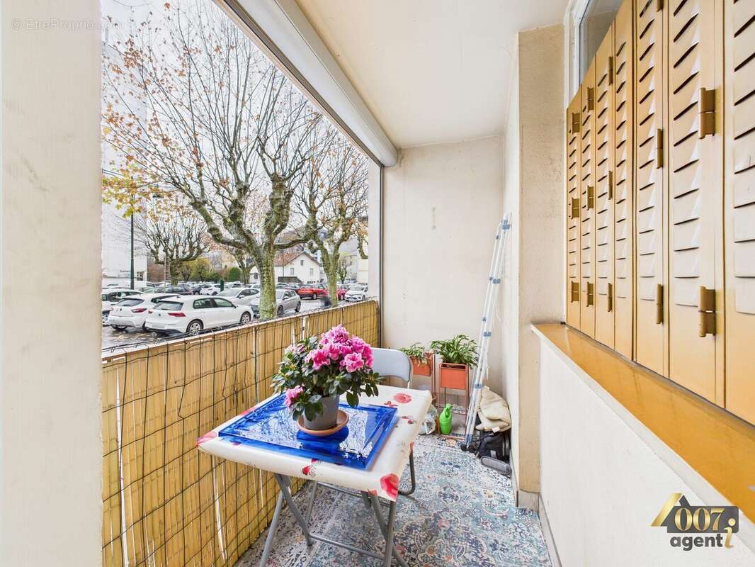 Appartement à ALBERTVILLE