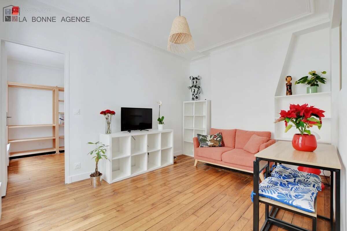 Appartement à PARIS-9E