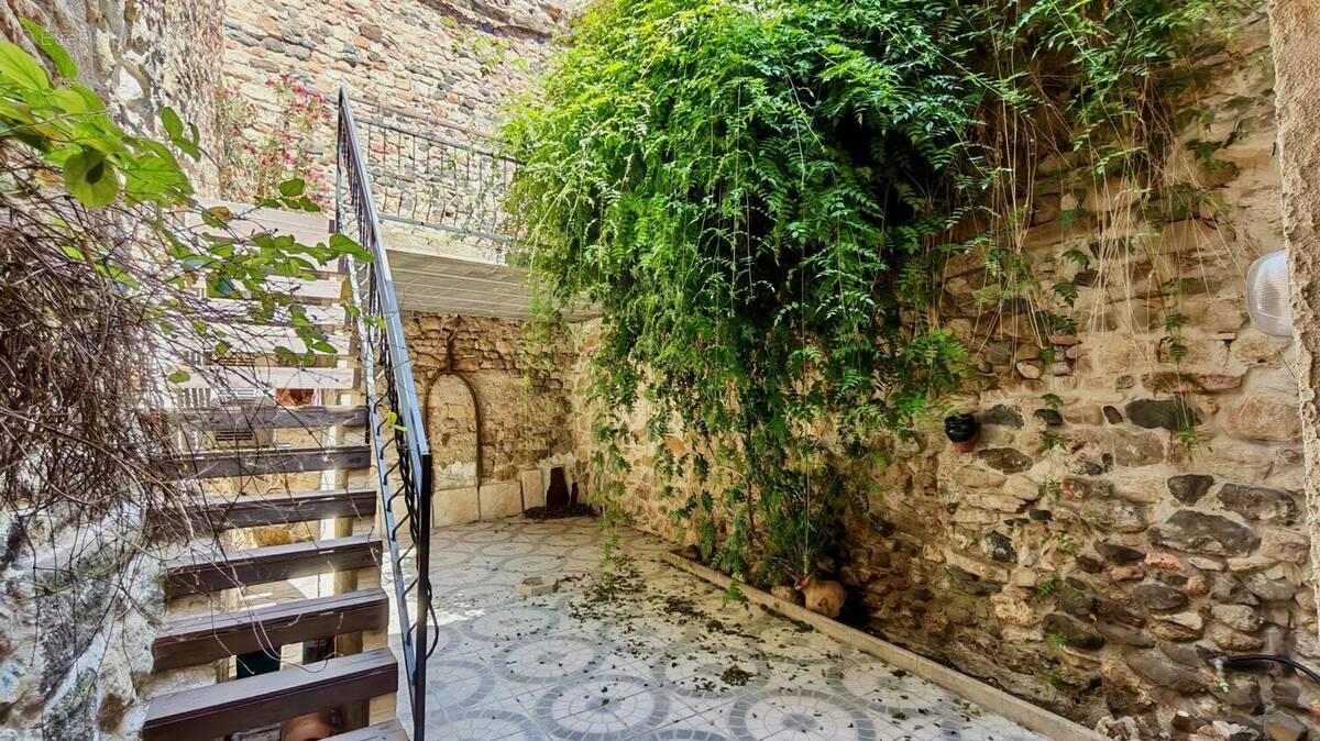Maison à FONTES