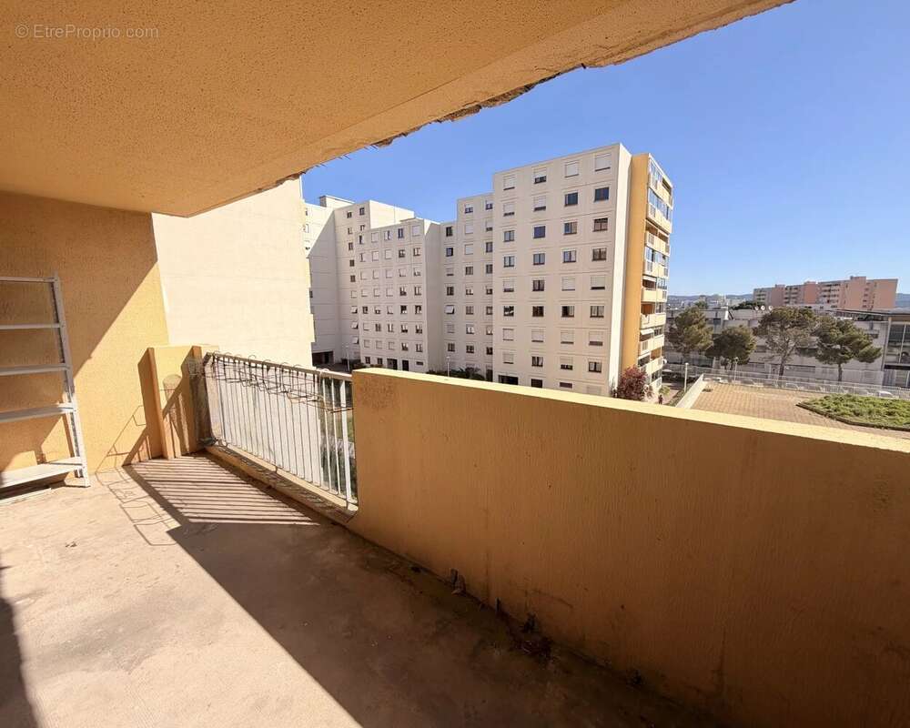 Appartement à VITROLLES