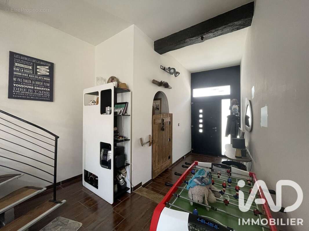 Maison 181 m² à Trausse  - photo 4
