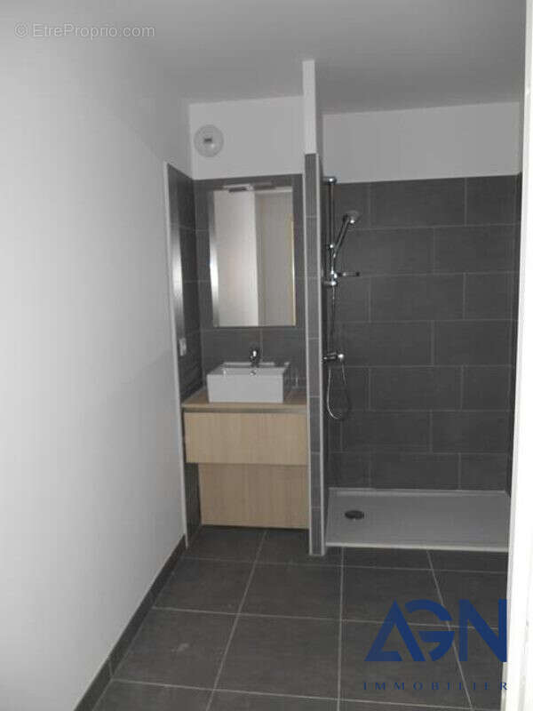 Appartement à CASTELNAU-LE-LEZ