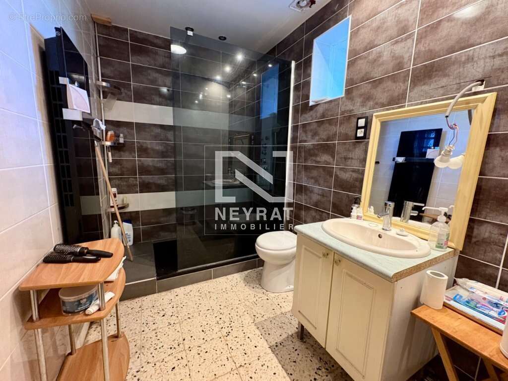 Maison à THIL-SUR-ARROUX