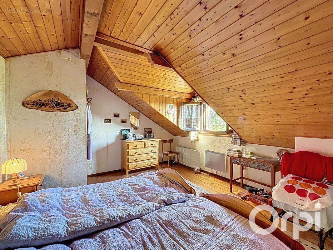 Maison à THORENS-GLIERES