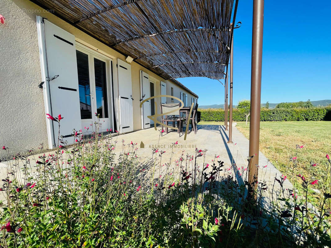 Maison à VALLON-PONT-D'ARC