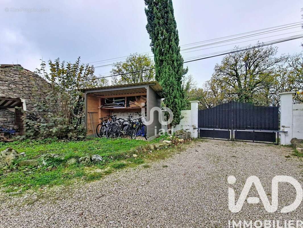 Photo 2 - Maison à LALBENQUE