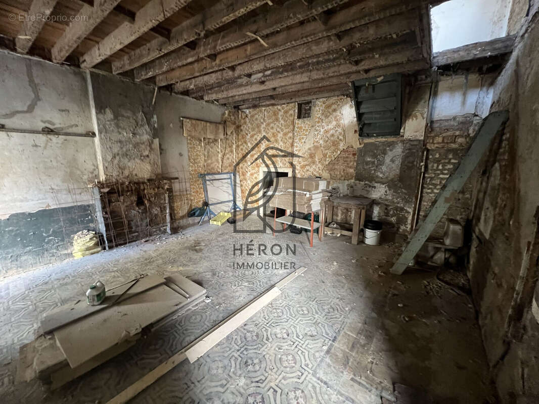 Maison à AULNOY-LEZ-VALENCIENNES