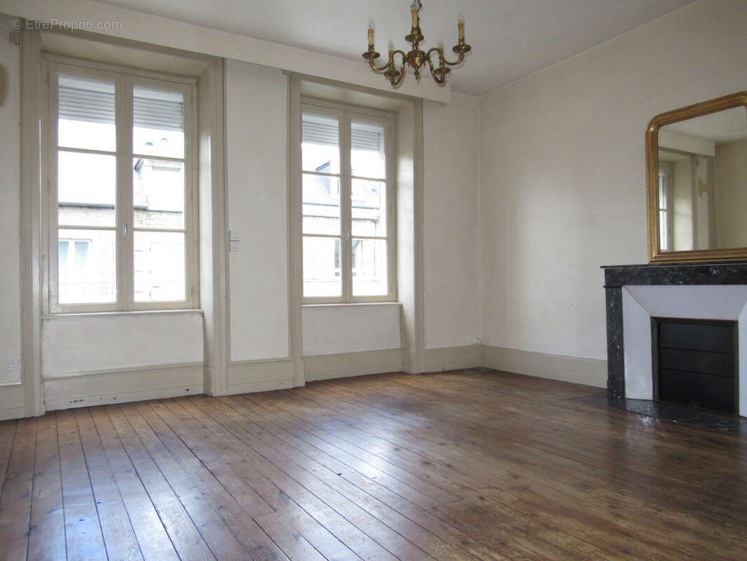 Maison à LA FERTE-MACE