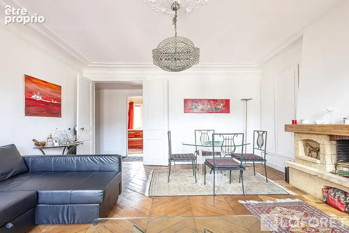 Paris 2e réaumur / arts-et-métiers 3 pièces avec balcon, étage élevé et ascenseur - photo 6