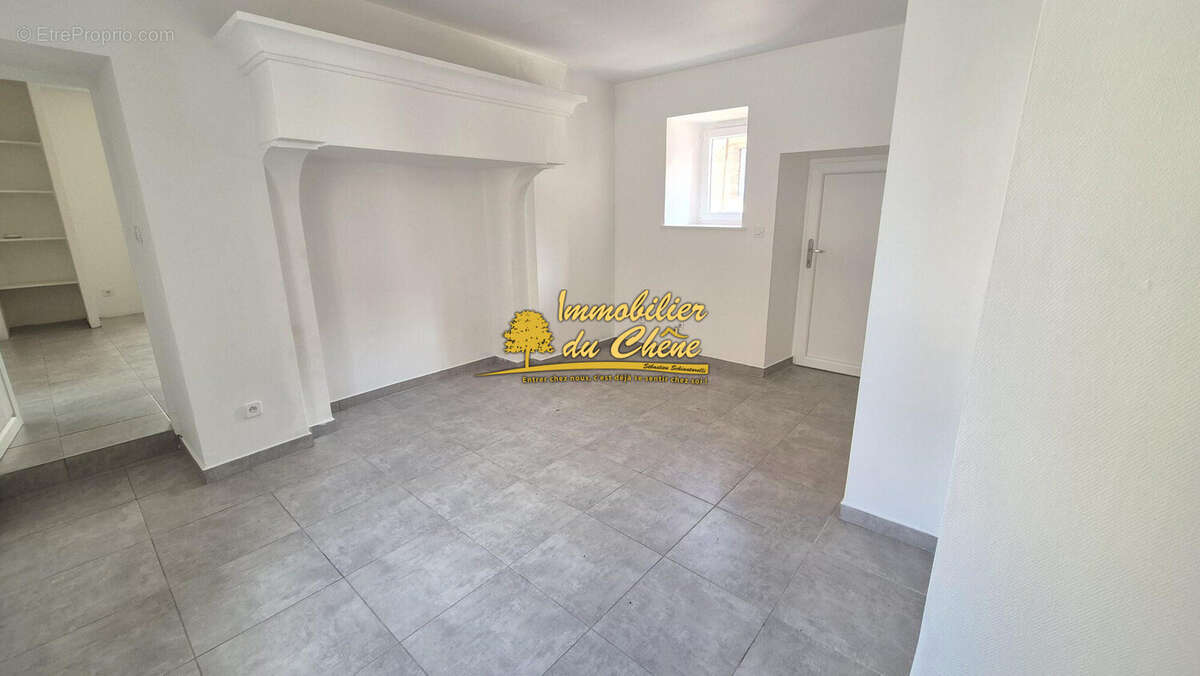 Appartement à LUXEUIL-LES-BAINS