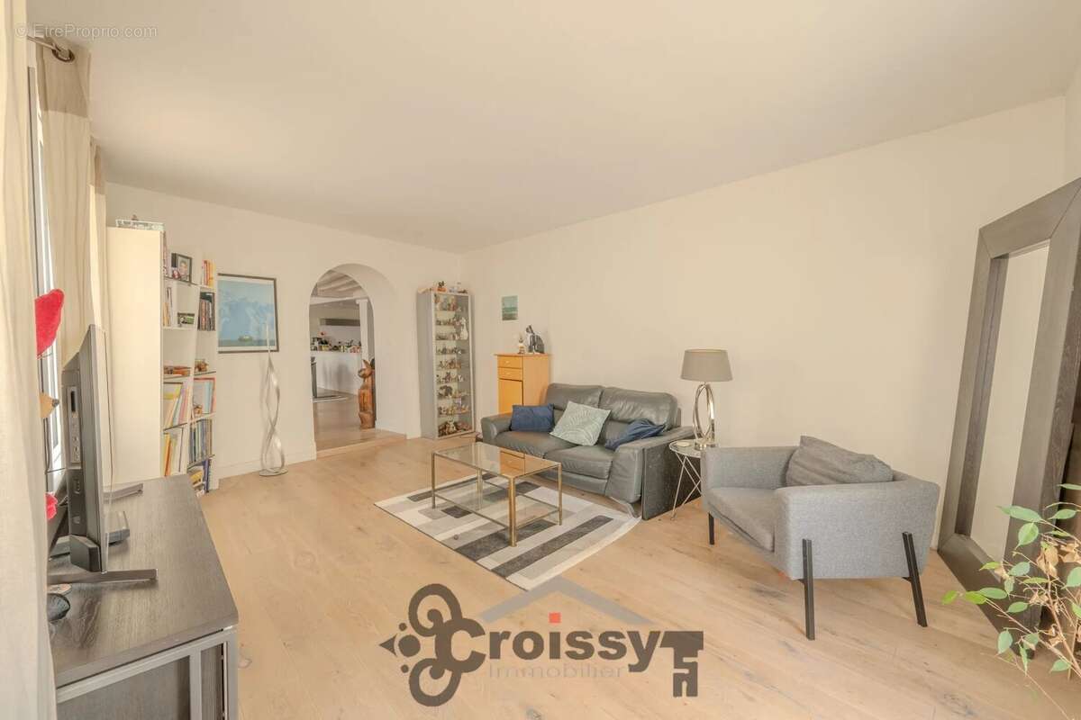 Appartement à CROISSY-SUR-SEINE