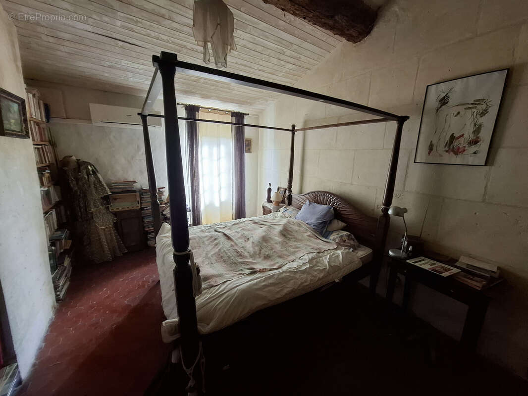 Autre à FONTVIEILLE