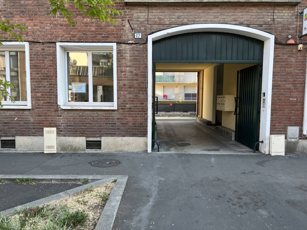 Parking à AMIENS