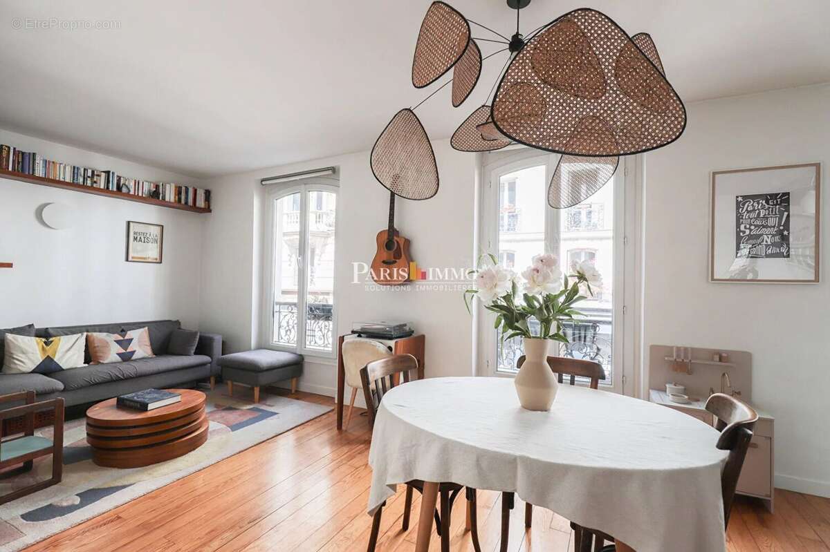 Appartement à PARIS-18E