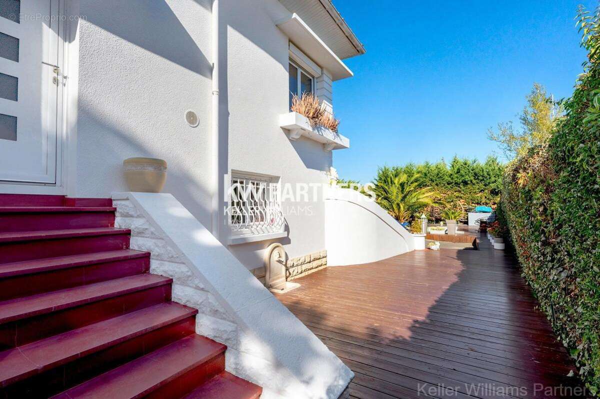 Maison à LE HAILLAN