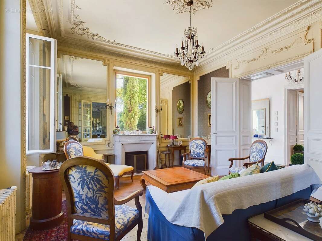 Maison à SAINT-JUNIEN