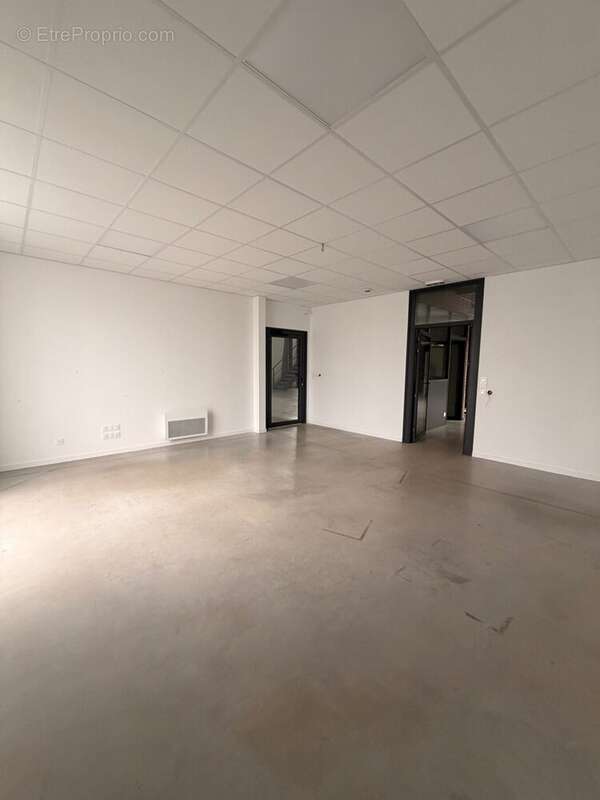 Commerce 451 m² à Saint-Malo  - photo 9