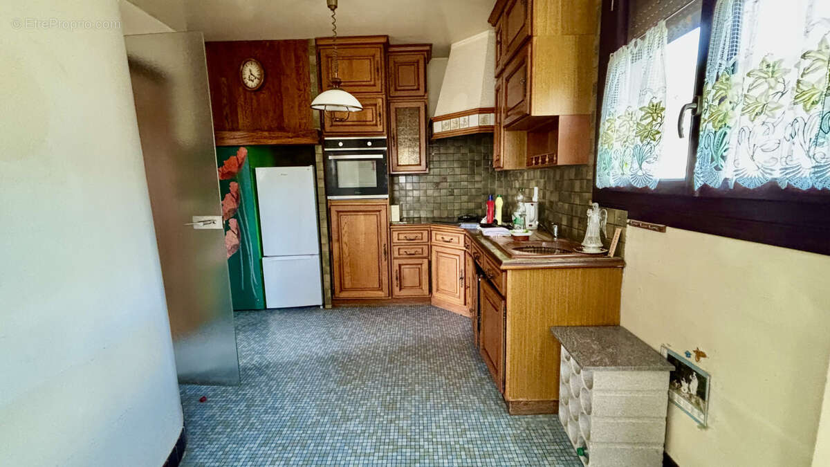 Maison à VAILLY-SUR-AISNE