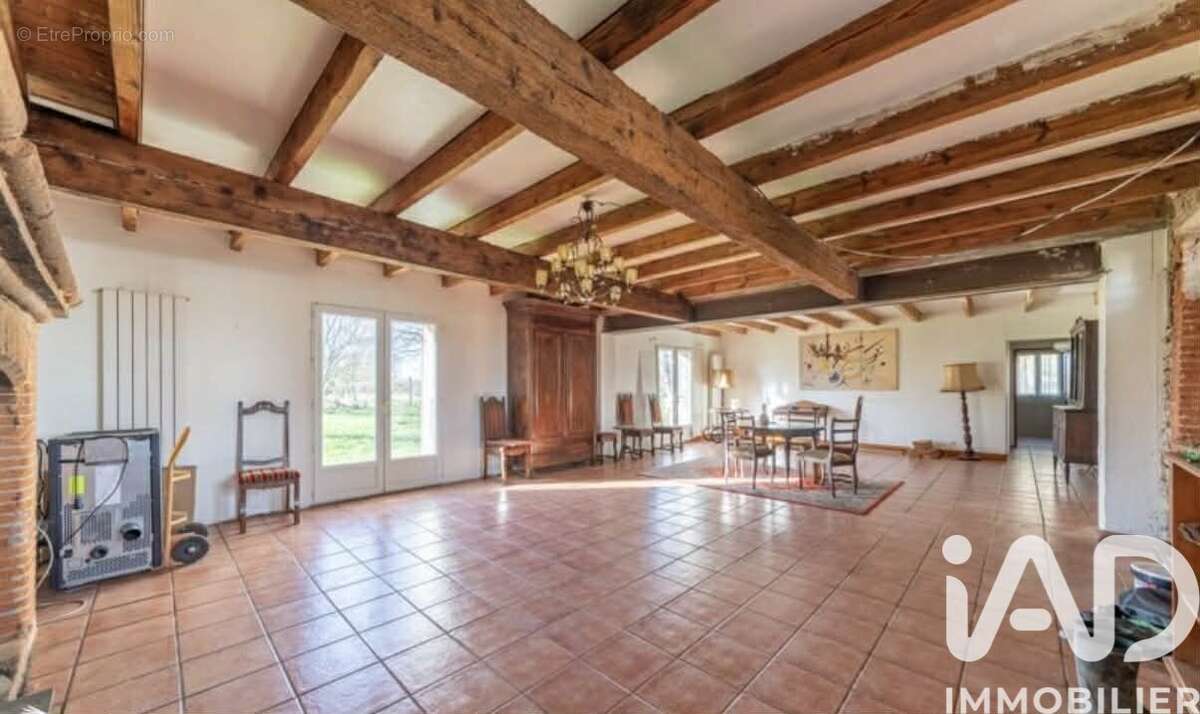 Photo 3 - Maison à MONTECH