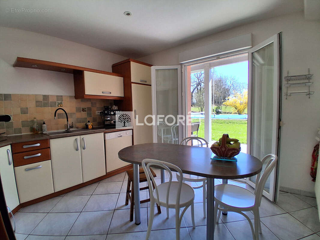 Maison à RODELLE