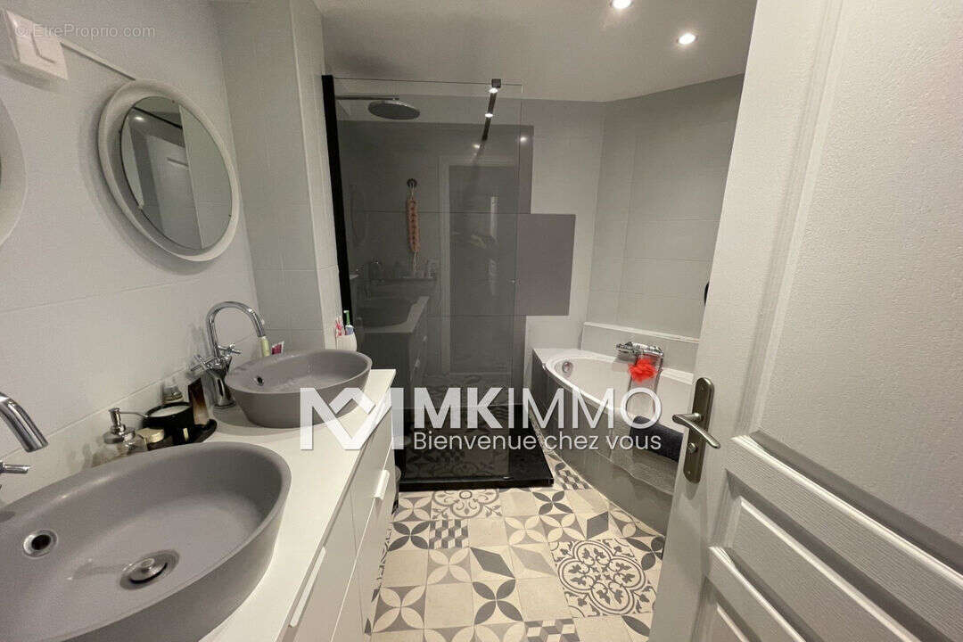 Appartement à CAGNES-SUR-MER