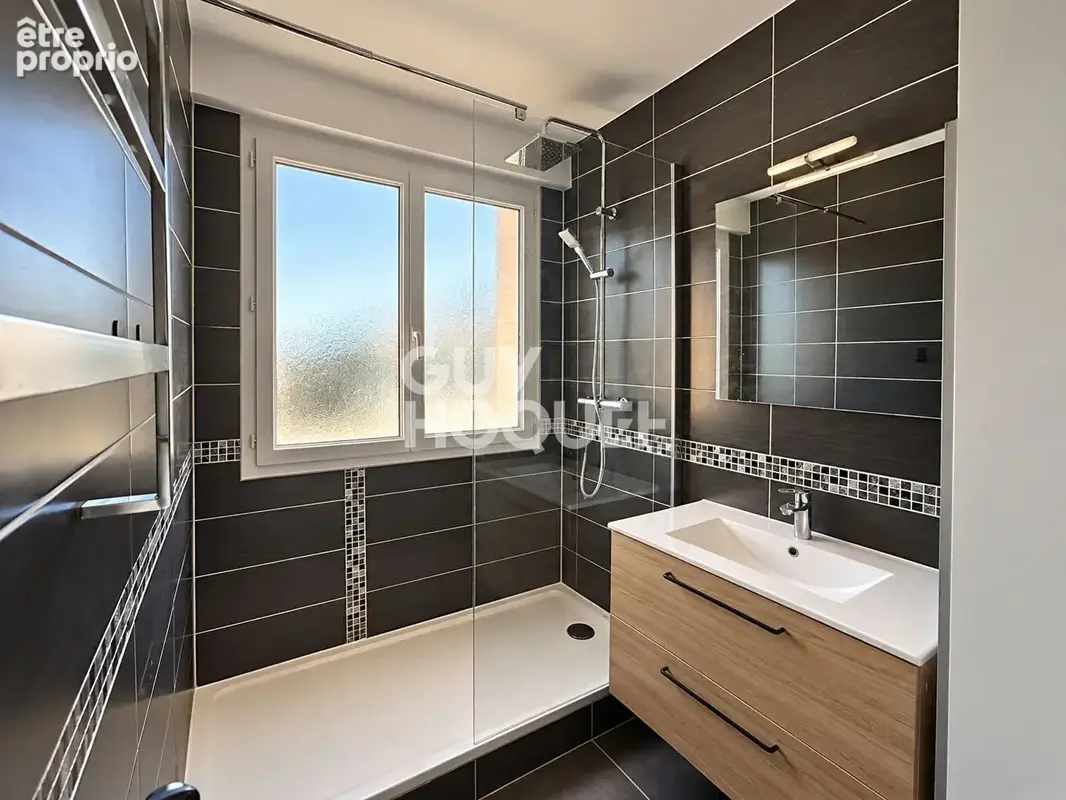 Chamalieres - Appartement 3 pièces 68,5 m2 avec garage et cave - photo 6
