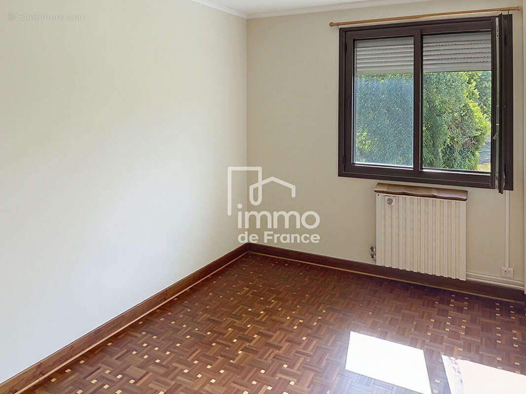 Appartement  4 pièce(s) 77.05 m2 - photo 8
