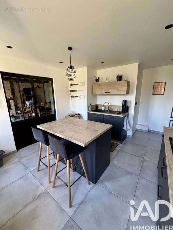 Photo 4 - Maison à VENIZY