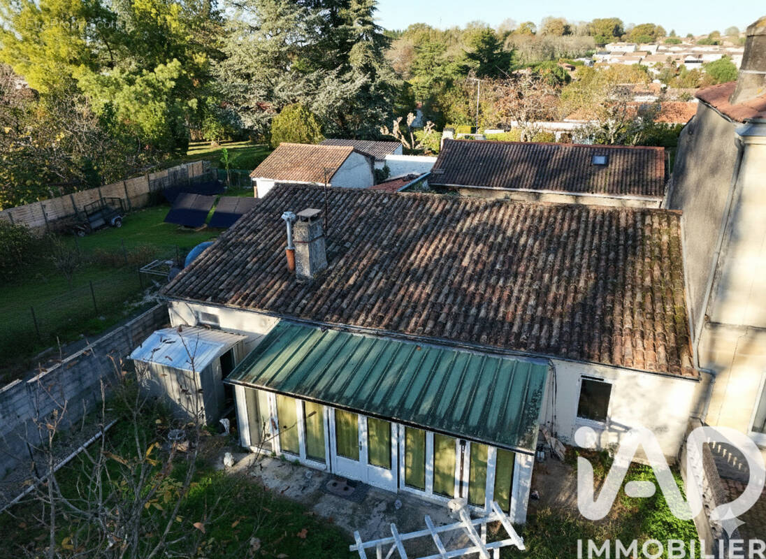 Photo 1 - Maison à BASSENS