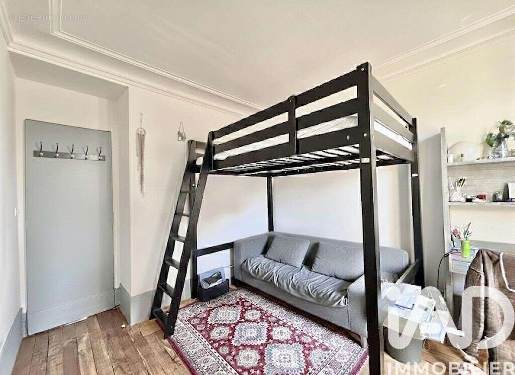 Photo 3 - Appartement à PARIS-18E