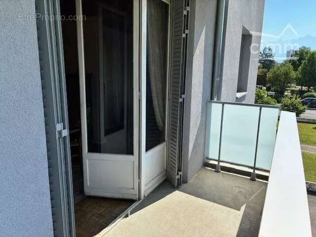 Appartement à SEYSSINET-PARISET