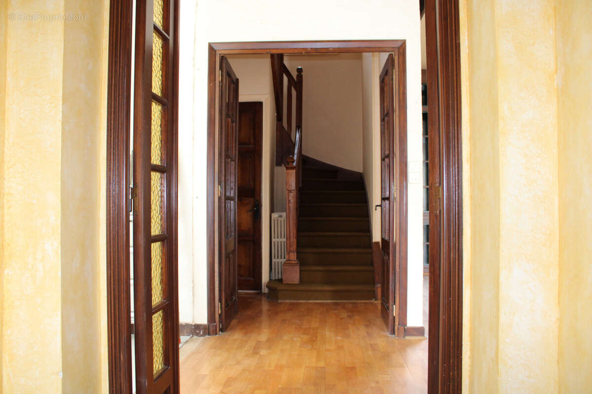 Maison à RIOM-ES-MONTAGNES