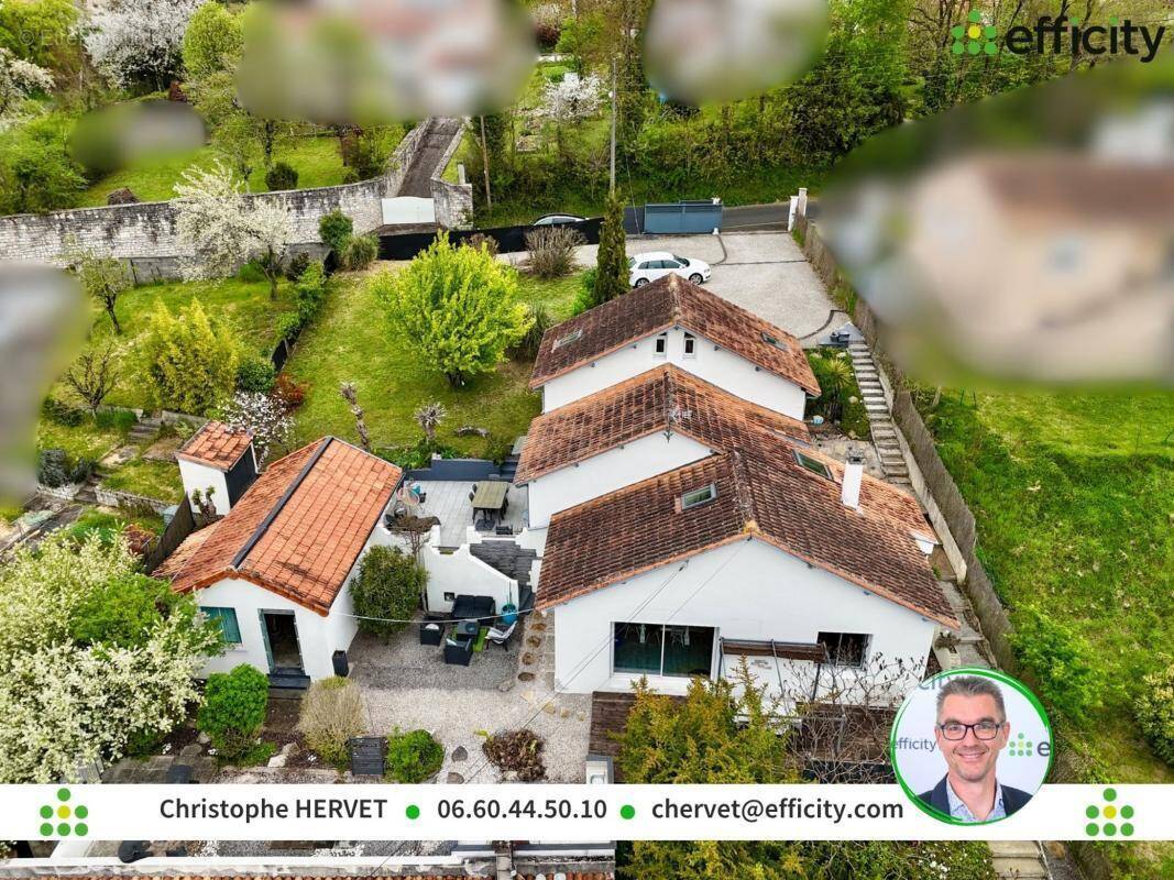 Maison à RUELLE-SUR-TOUVRE