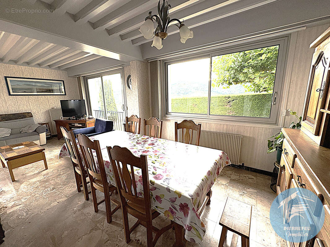 Maison à PONTCHARRA-SUR-TURDINE