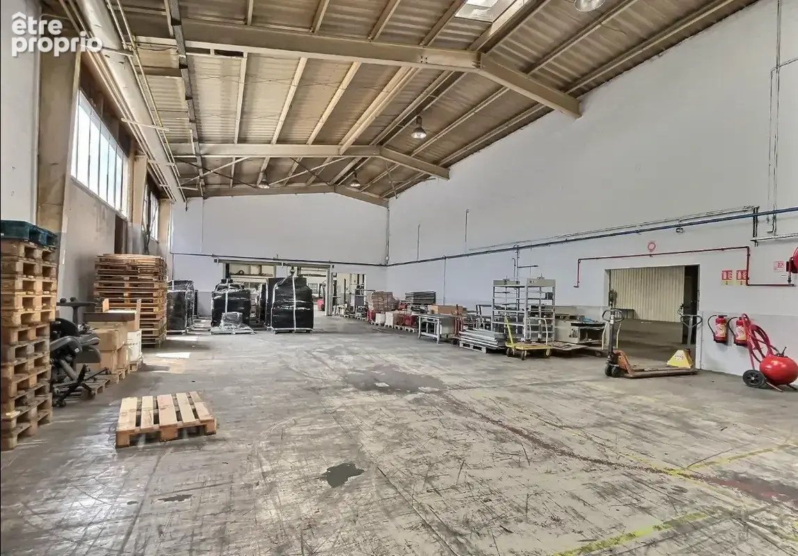 A VENDRE Bâtiment d'activité / stockage - 4500 m2 - Saint-Avold - photo 7