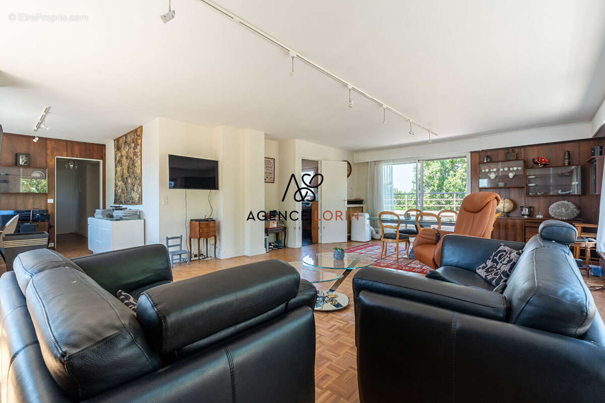 Appartement à LE VESINET