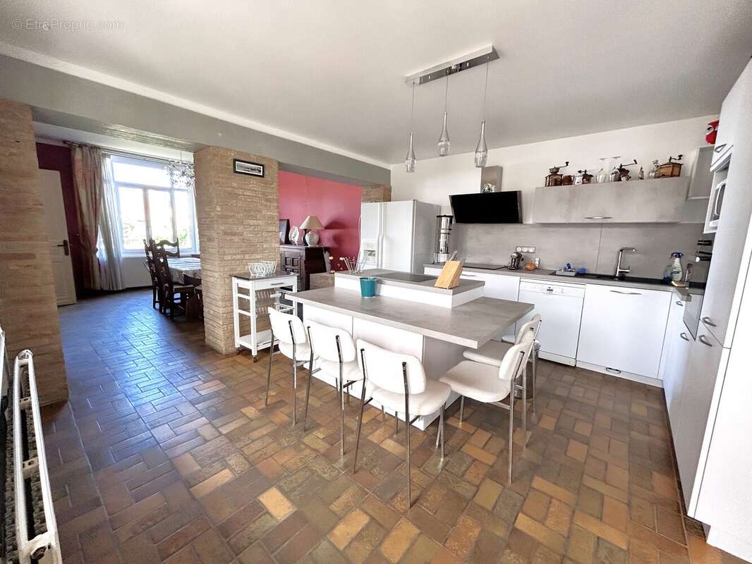 Maison à AIRE-SUR-LA-LYS