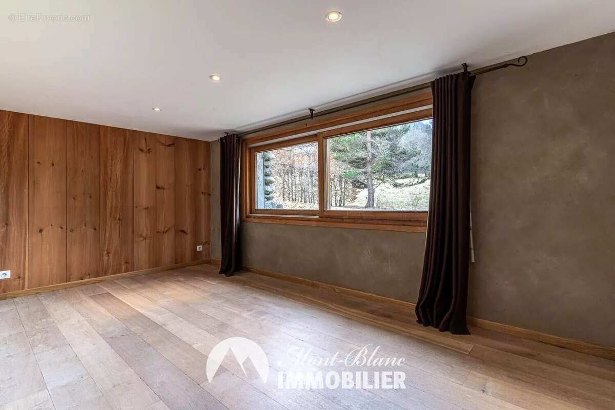 Maison à LES HOUCHES