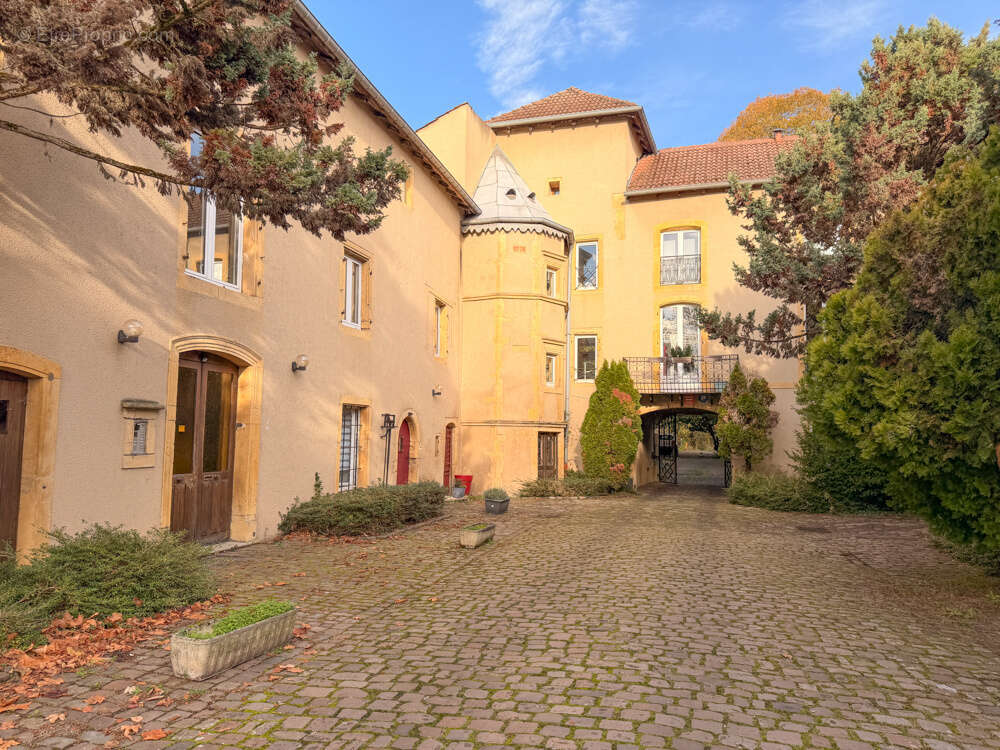 Appartement à LONGEVILLE-LES-METZ