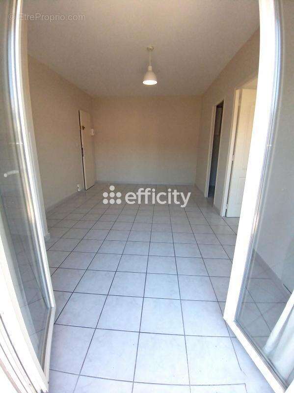 Appartement à SABLET